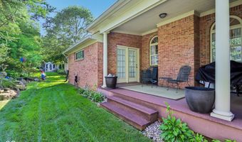 7701 Donegal Dr, Indianapolis, IN 46217