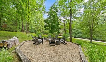 3250 N Shamrock Ln, Birdseye, IN 47513