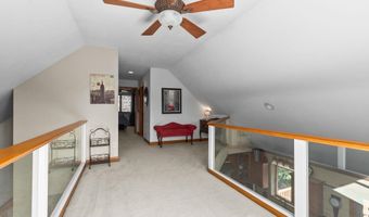 1342 N LAKE Ct, Appleton, WI 54913