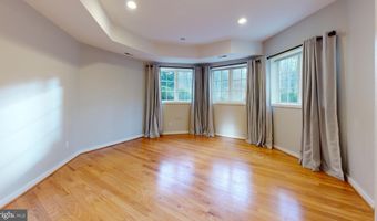 9629 EAGLE RIDGE Dr, Bethesda, MD 20817