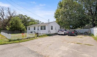65 Perkins Ave, Cranston, RI 02910
