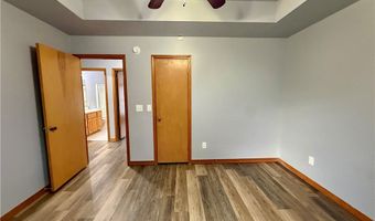 510 College Pl, Bentonville, AR 72712