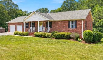 419 Holly Hills Dr, Altavista, VA 24517