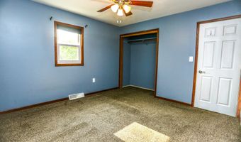 705 N High St, Aberdeen, SD 57401