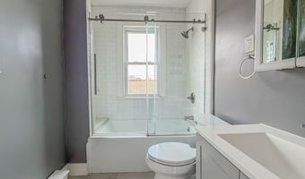 15 Elmwood Ave 3, Bridgeport, CT 06605