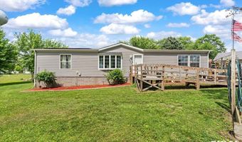 524 6TH St, Andover, IL 61233