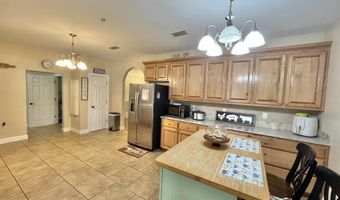 2259 E Laurel St, Atmore, AL 36502