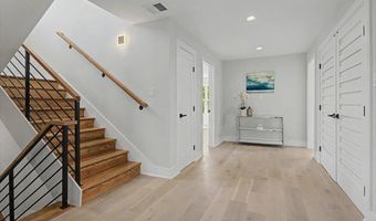 2902 VISTA St NE, Washington, DC 20018