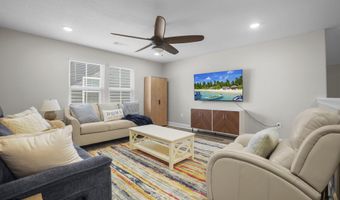 121 Grande View Dr, Biloxi, MS 39531