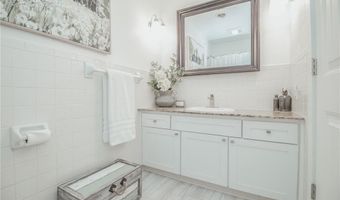 22 Britten Cir, Bella Vista, AR 72715