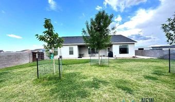 832 Calamity Jane Dr, Carlsbad, NM 88220