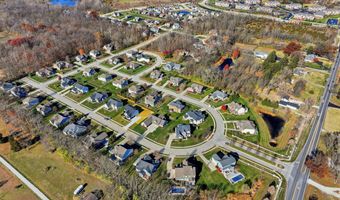 6882 Linden Woods Dr, Avon, IN 46123