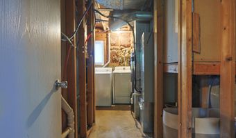 7834 Burr Oak Ct, Indianapolis, IN 46217