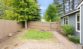19801 Water Fowl Ln, Bend, OR 97702