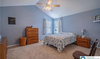 1276 Old Gate Rd, Allen, PA 18067