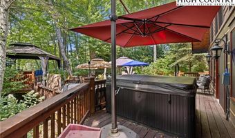 5801 Hickory Nut Gap Rd, Banner Elk, NC 28604