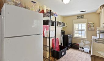 910 West St, Beaufort, SC 29902