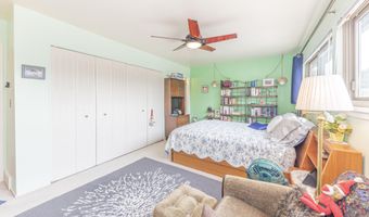 765 Peninsula Ct, Ann Arbor, MI 48105