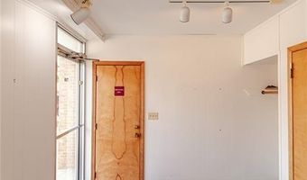 710 Commercial St, Atchison, KS 66002