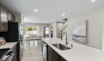 1224 Cedar Ridge Dr, Kent, OH 44240