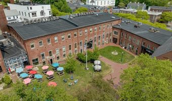 5 Market Sq 105, Amesbury, MA 01913