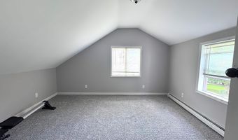 19 Royal St, Bennington, VT 05257