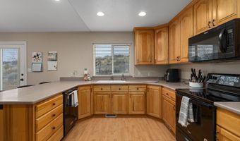 3870 W MOUNTAINTOP Cir, Cedar Hills, UT 84062