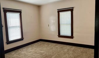 101 Lyons St, Adena, OH 43901