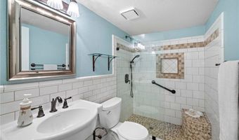 6 Avenida Descanso, Oceanside, CA 92057