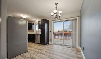 3824 Tower Pond Dr, Anoka, MN 55303