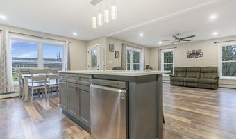 603 Limerick Rd, Arundel, ME 04046