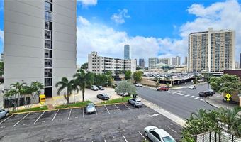1624 Kanunu St 304, Honolulu, HI 96814