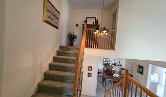 139 Tennis Ct, Belmar, NJ 07719