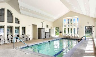 1912 N Coldspring Rd, Arlington Heights, IL 60004
