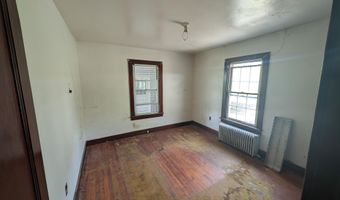 1067 N 20th Ave, Altoona, PA 16601