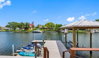 725 FLAMINGO Dr, Apollo Beach, FL 33572
