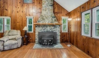 114 Pocantecs Rd, Alloway, NJ 07422