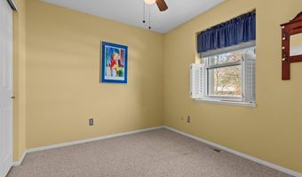 13338 Hiddendale Ln, Ballwin, MO 63021