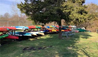 40 Web Ave 214, North Kingstown, RI 02852