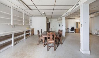 281 Chapman Dr, Amsterdam, NY 12010