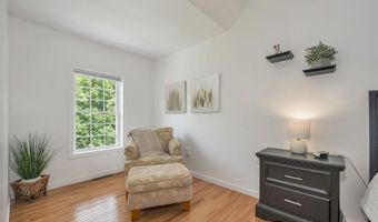537 Pingree Hill Rd, Auburn, NH 03032