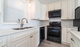 2305 W Fort Macon Rd 207, Atlantic Beach, NC 28512