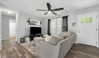 1704 Dallas St, Auburn, IN 46706