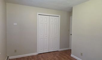 92 Chester Tpke 1St Floor, Auburn, NH 03032
