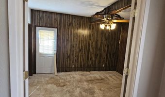 1402 Hendrix Ave, Alamogordo, NM 88310
