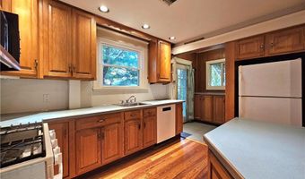 2313 W Allen St, Allentown, PA 18104
