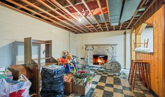 357 Maplewood Dr, Alliance, OH 44601