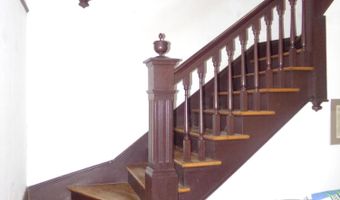 705 W Maple Ave, Alderson, WV 24910