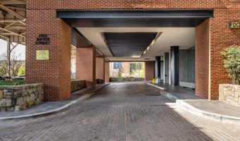 3303 WATER St NW 6C, Washington, DC 20007