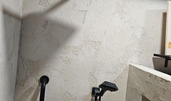 80 Dayton Rd, Artesia, NM 88210